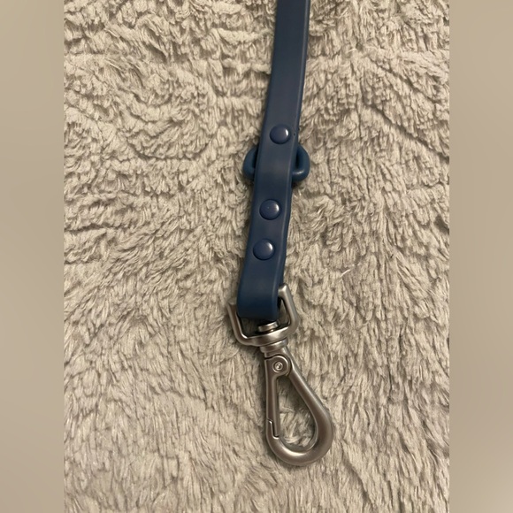 WILD ONE LEASH IN NAVY SMALL SIZE - Picture 5 of 5